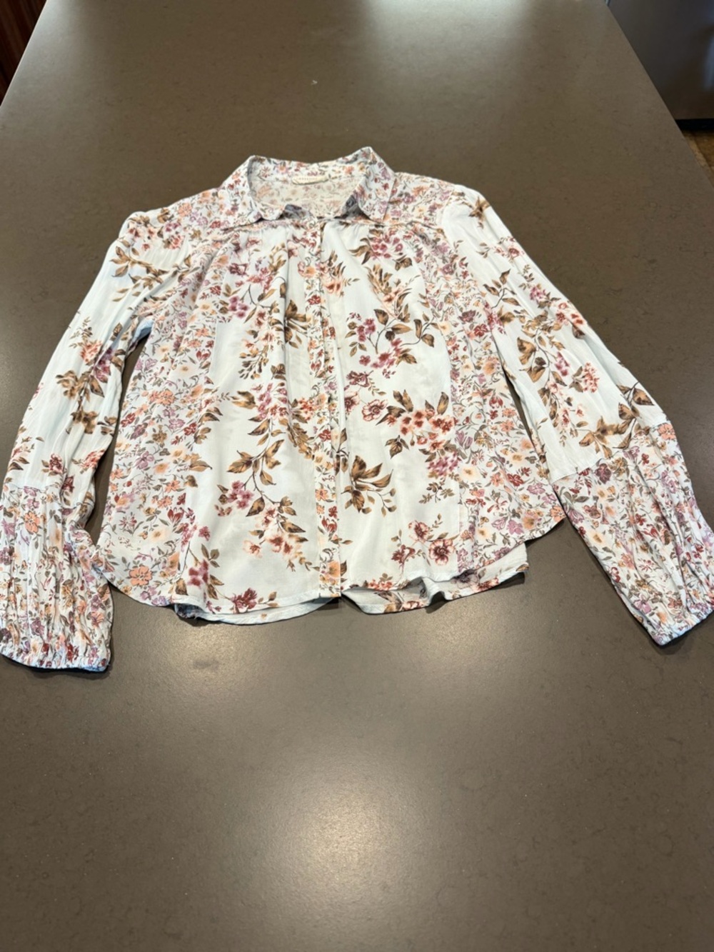 lovestitch White Floral Button-Front Blouse with Pink & Brown Floral Print - Picture 2 of 11